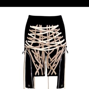 Entanglement String Pant Shorts
